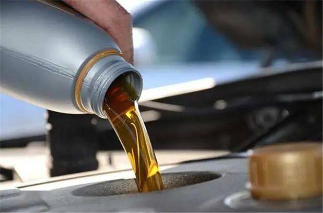 东莞润滑油厂家分享工程机械专用油的使用须知
